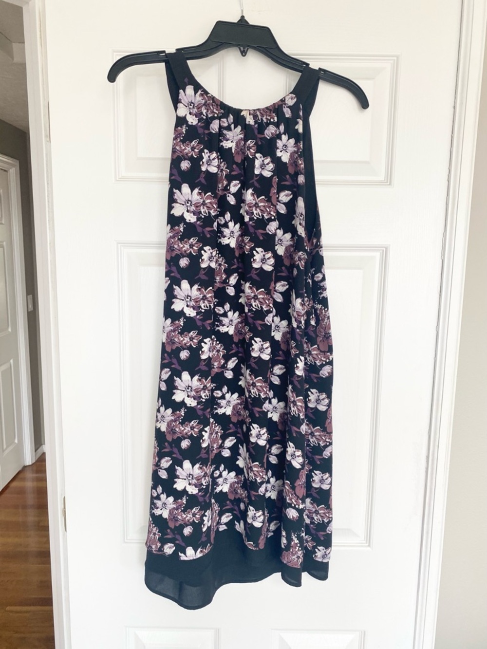 Black and pink dress. Lined with tie for bow